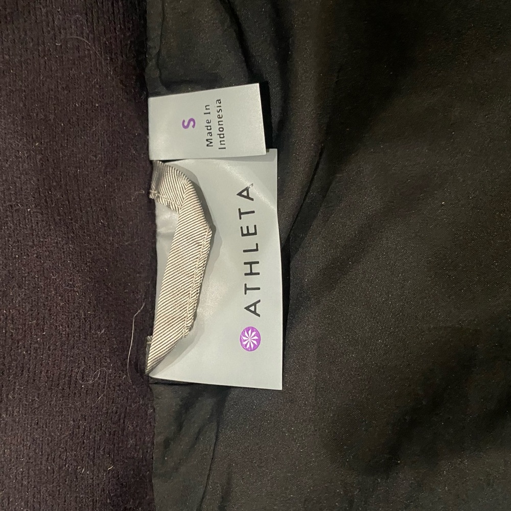 Athleta Down Puffer Jacket - image 5